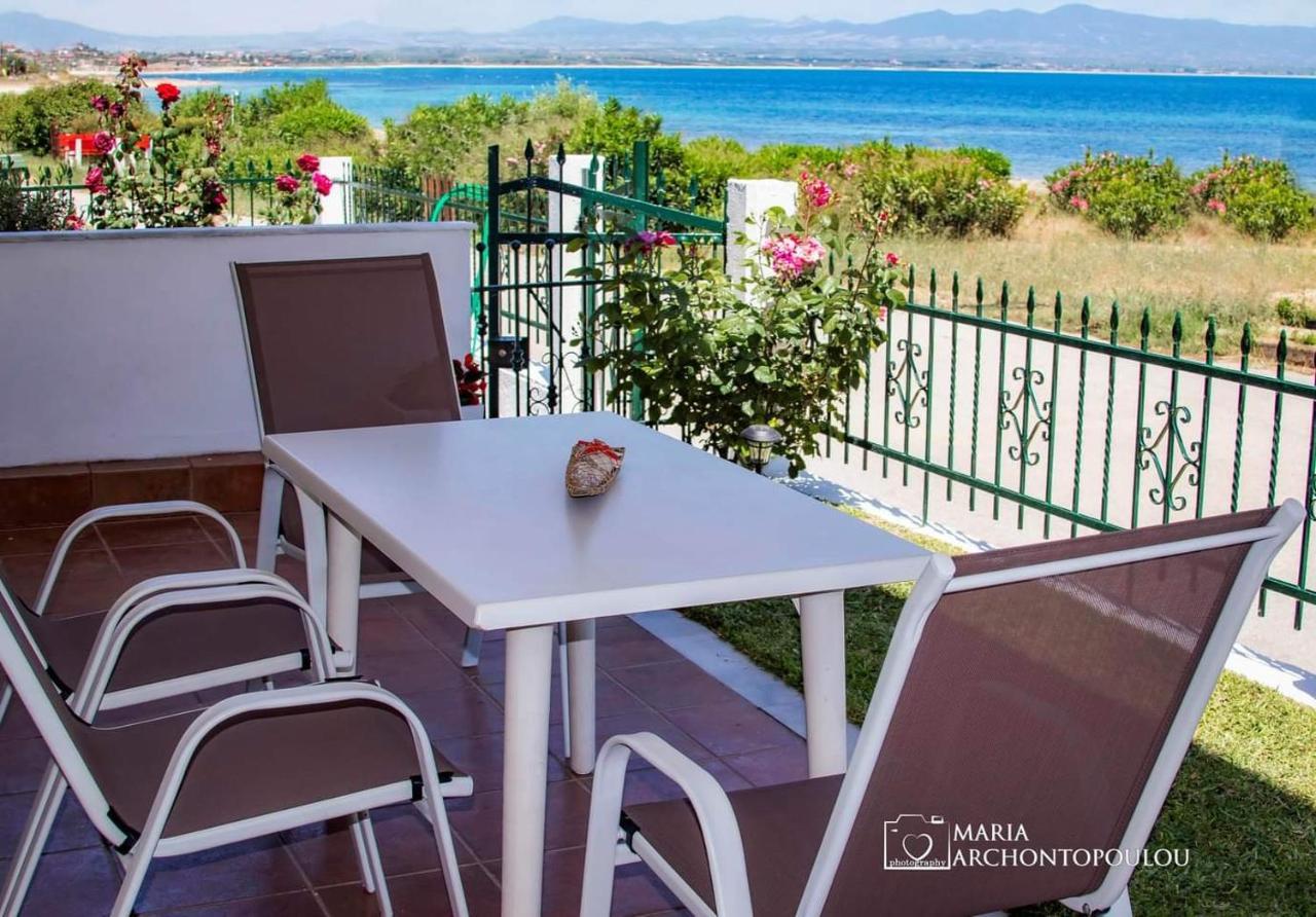 Starry Coast Apartments Неа Потидея Екстериор снимка