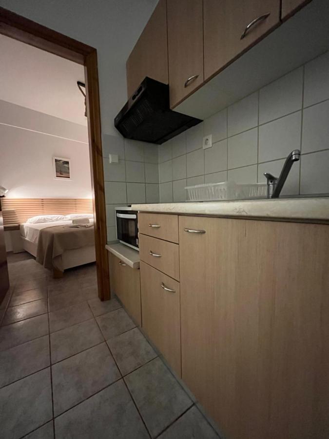 Starry Coast Apartments Неа Потидея Екстериор снимка